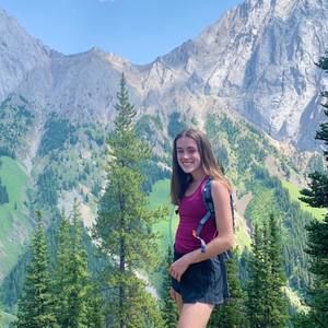 Meet your Posher, Beth